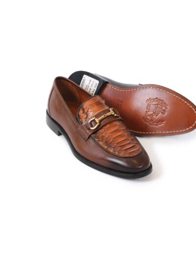 Alternative view of 99300